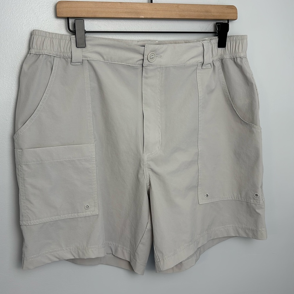 Coast Shore Short Stone Fishing Men’s Sz Large‎
